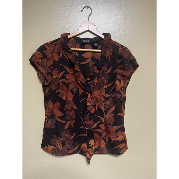 Studio by Liz Claiborne Brown Mildly Sheer Button Up Top - Picture 1 of 9
